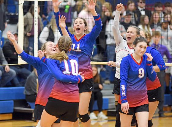 High Plains will play Stuart from neutral site Elkhorn Valley Saturday at 2 p.m. Saturday afternoon. 