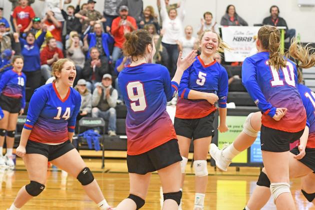 High Plains players celebrate a winning point in Saturday’s district final Tilden. Pictured from left are Emily Ackerson, Alexis Kalkwarf, Hailey Lindburg, Courtney Carlstrom and Gordona Howell.