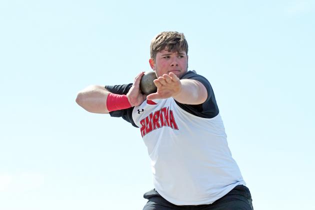 Aurora’s Gage Griffith threw his way into the school record books Monday at the Central Nebraska Track Championships. The Husky senior broke the school record for the discus and shot put, going 186-3 in the discus and 60-10.50 in the shot. The previous school record in the discus was held by Tom Kropp and stood since 1971 while the shot put record was set in 2017 by Dalton Peters. Griffith was selected as the boys most outstanding athlete of the event. 