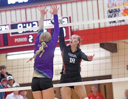Madie Stevenson led the Huskies offensively in a three-set sweep of Holdrege Tuesday night.