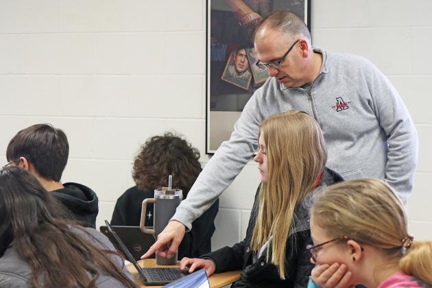 A familiar face and long-term teacher at Aurora Public Schools, Rod Havens can often be found on the other side of a camera lens teaching young journalists the craft.