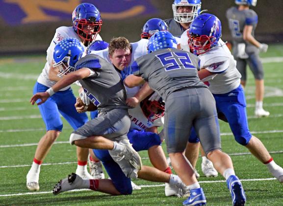 High Plains came up a play short, losing 28-20 at Lourdes Central Catholic in the opening round of the Class D2 playoffs Thursday. 