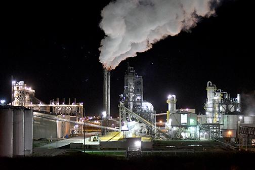 KAAPA Ethanol, which operates the ethanol plant on the west edge of Aurora, has partnered with Tallgrass, a large energy infrastructure company which has announced plans to capture, store and sell the carbon dioxide (CO2) now being released into the atmosphere during the fermentation process.