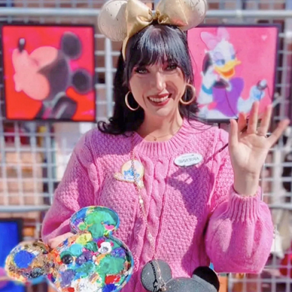 Arienne Boley has been a Disney Fine Artist since 2023, creating nearly 100 licensed paintings that have been featured in the Epcot International Festival of the Arts, the Promenade Gallery at Disney’s Boardwalk and Smoke Tree Ranch in Palm Springs.