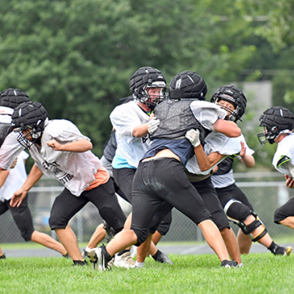 The H&H Bearcats scrimmage on Saturday morning