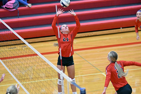 Aurora gets on track with sweep of Holdrege