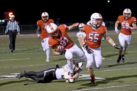The Aurora Huskies football team played well over the weekend, though their efforts were not enough to secure the win.