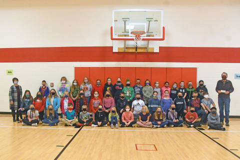 Students who organized the fundraiser.