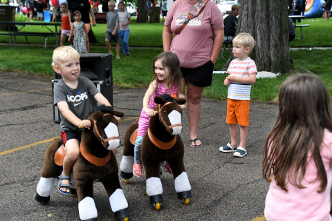 Family Night was a ton of fun during A'ROR'N Days!