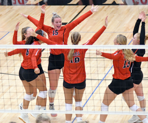 Aurora will play at GINW in the B-6 district final Saturday beginning at 9 a.m. 