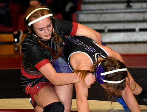 Ayeanna Smith in action Thursday night against Minden.