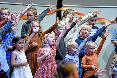 Aurora kindergarteners perform at a Thanksgiving concert Nov. 19