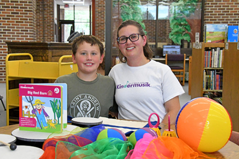 Alexis Linehan will be hosting Kindermusik classes at the Bremer Center through her business, Apples and Oranges: Music Studio & Therapy. Kindermusik is an educational program that promotes children’s physical, cognitive and emotional developmental skills through music. Pictured with Linehan is her son, Lucas, who took Kindermusik with his mom 10 years ago in Omaha. 