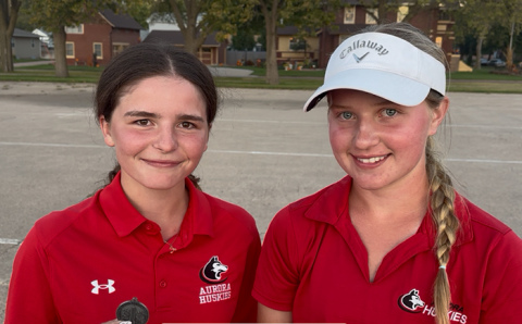 Julia Messere, left, and Delainey Phillips finished second and sixth, respectively, at Tuesday's B-3 District meet to qualify for state.