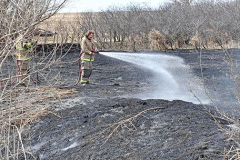 The Giltner Fire Department extinguished a grass fire at mid-day onday 