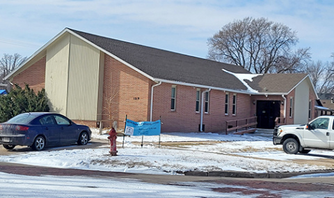 New Hope Community Church has moved from its former location at the Ivy to the corner of 7th and L streets in Aurora. This building formerly housed the Aurora Assembly of God. 