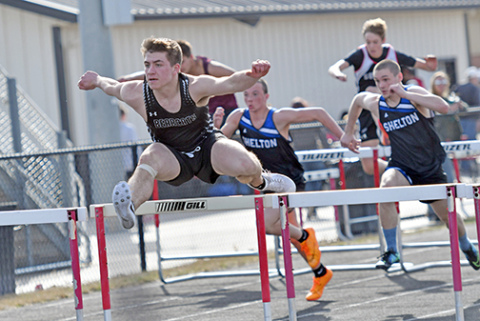 Nevada Gloystein won the 110 high hurdles during last week’s Sutton Invite for the Bearcats, doing so in a time of 17.17. He also won the 300 hurdles at 43.76, both of which setting new PRs. 