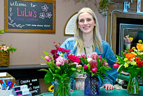 Aurora grad Lexi Jones has purchased Snow’s Florals and converted it into her own business, LuLu’s Floral Company, at 2116 S Webb Road in Grand Island. Jones graduated from UNK earlier this month and stepped right into an ownership role.