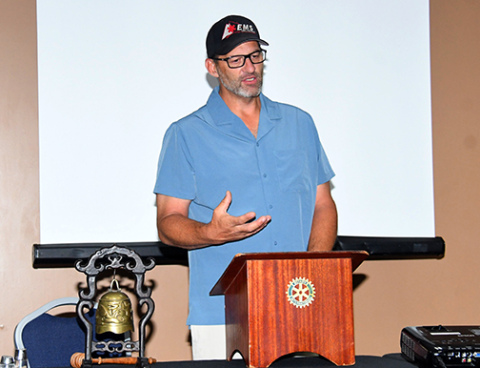 EMS Unlimited Founder Ebin Latrimurti speaks to the Aurora Rotary Club last week. 