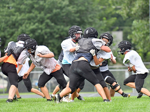 The H&H Bearcats scrimmage on Saturday morning