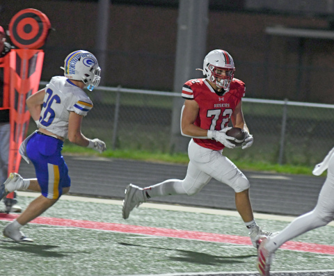 Tucker Theriot got his chance and took advantage of it, scoring a TD for the Huskies on Homecoming night. 