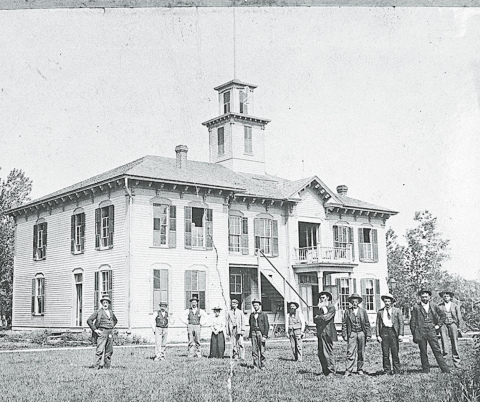 Photo courtesy of the Plainsman Museum