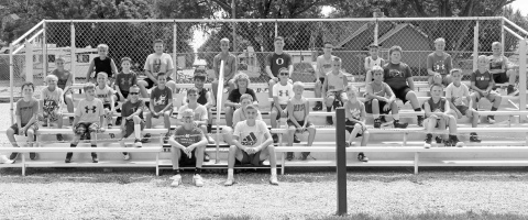 Hampton hosts youth football/basketball camp