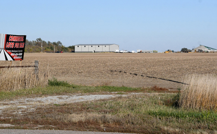 The Aurora City Council voted March 8 to extend a state program by two years, allowing the Aurora Development Corporation more time to create jobs as part of the requirement of an initial 2010 land acquisition and development grant.