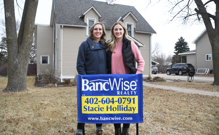 Stacie Holliday, left, and Deborah Hutsell both live in Hamilton County and report growing success selling real estate through Lincoln-based BancWise Realty.