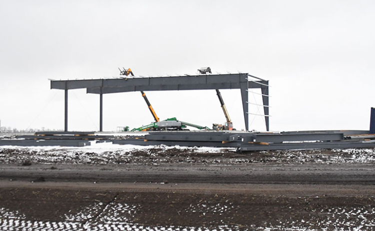 The Specialty Ag Formulations building on the Mission Critical site started going vertical last week with construction crews working in cold weather on a facility expected to be operational by later this year. This project involved a $12 million building permit, the largest in 16 years.
