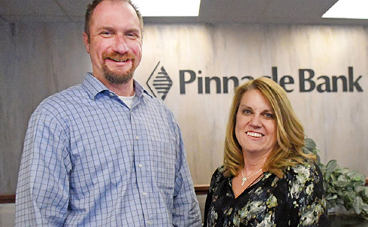 Robin Hansen will end her 39-year tenure at Pinnacle Bank in Aurora Friday. Stepping into the lead mortgage lending role will be Butch Moural.