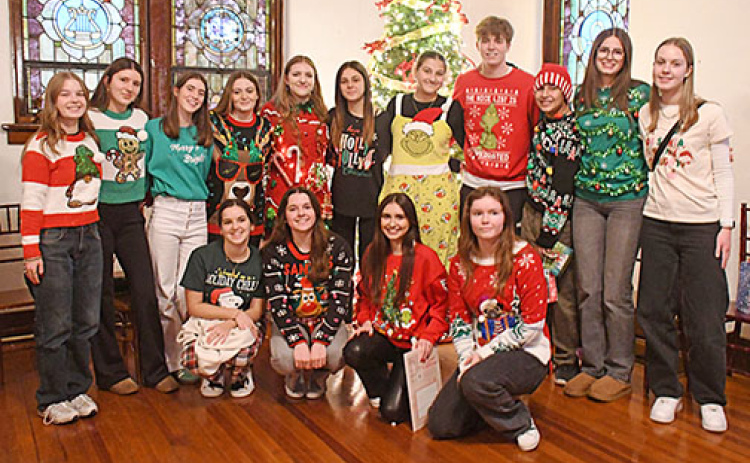 Exchange students from all over Nebraska gathered at the Ivy Sunday Dec. 8 to celebrate Christmas and try new traditions. The students had traveled earlier this year from Germany, Austria, Denmark, Italy and Spain.