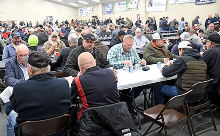 Phillips's 38th annual Triple B feed set a new attendance record Thursday night.