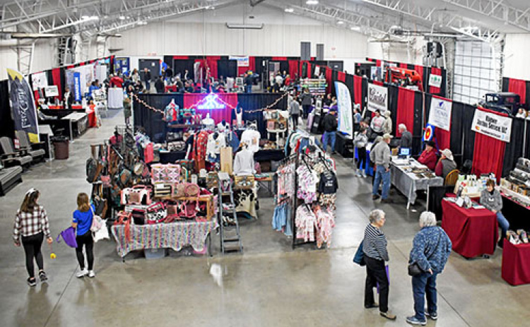The 29th annual Hamilton County Home and Garden Show had a fully soldout show with 45 vendors showcasing their businesses to visitors this past weekend.