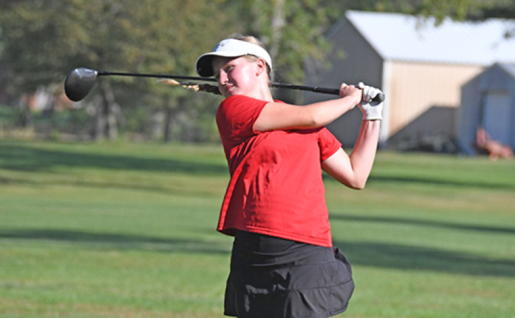 Aurora junior Delainey Phillips carded her low round of the year Friday, posting an 82 to finish runner-up at the Central Conference meet in Schuyler.