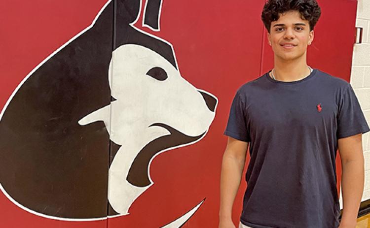 Danish exchange student Caspian Eshtelaq has enjoyed spending his time in the United States playing football, wrestling and soccer. During his time in Aurora, he has also discovered an interest in business and plans to study it when he attends college back in Denmark. In a few weeks he will graduate with the AHS Class of 2026.