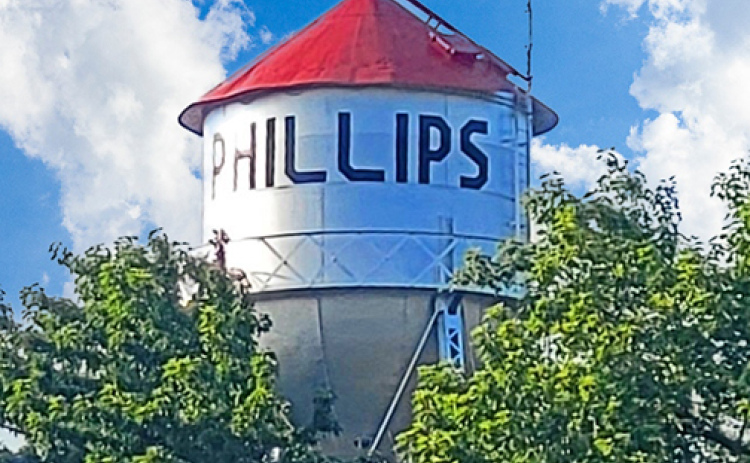 The villages of Phillips and Giltner are both dealing with water quality issues .