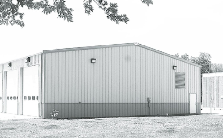 The Aurora City Council approved a bid of $651,021 from Herk’s Welding last week to expand the fire department building shown here to the north, making room for apparatus storage and four bedrooms to accommodate EMS staff. News-Register/Kurt Johnson